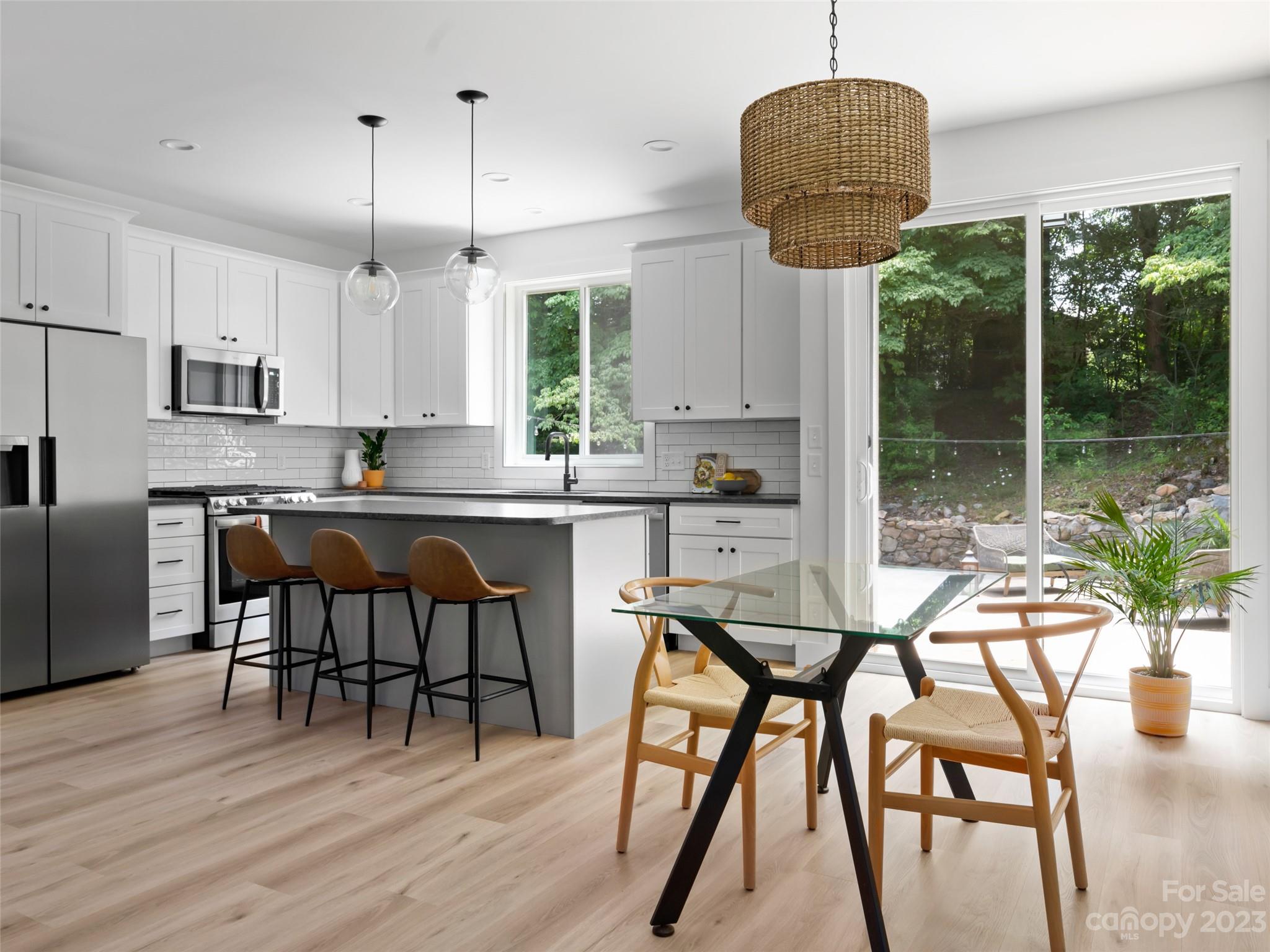 Broad View Park - Residential