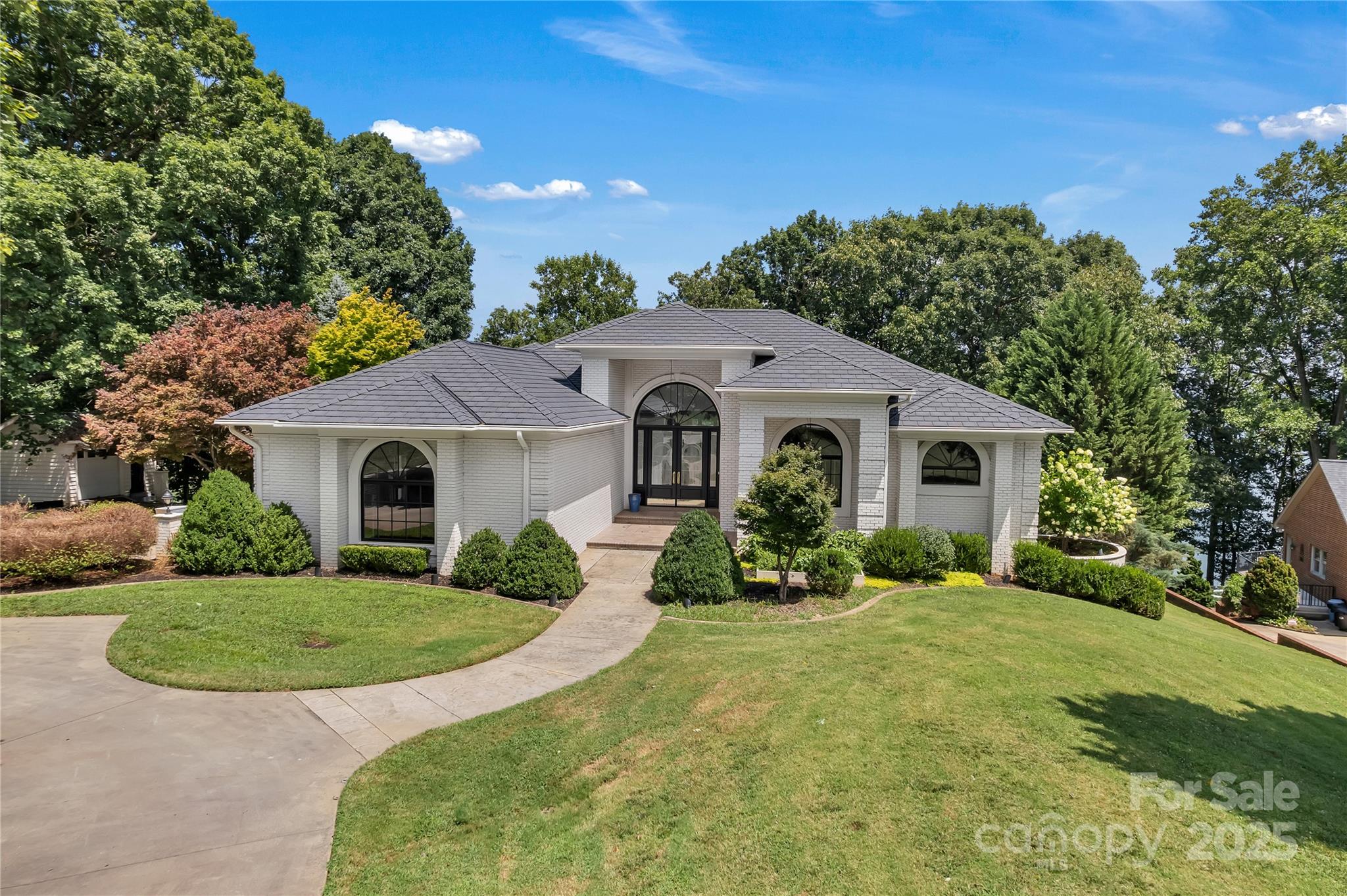 104 Hidden Cove Drive