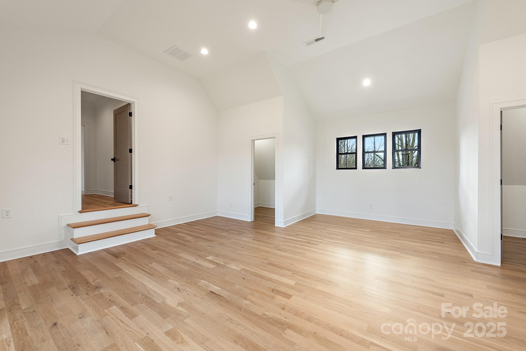 Oakhurst - Residential