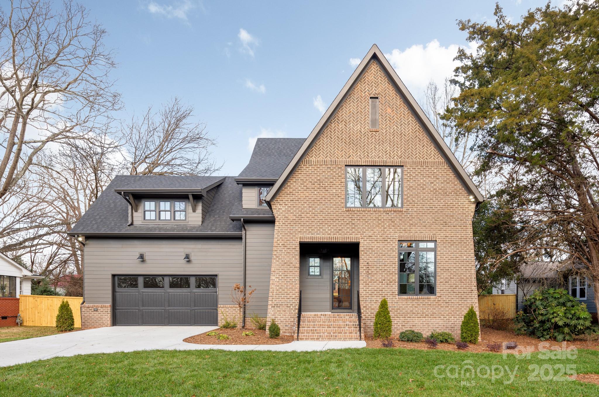 Oakhurst - Residential