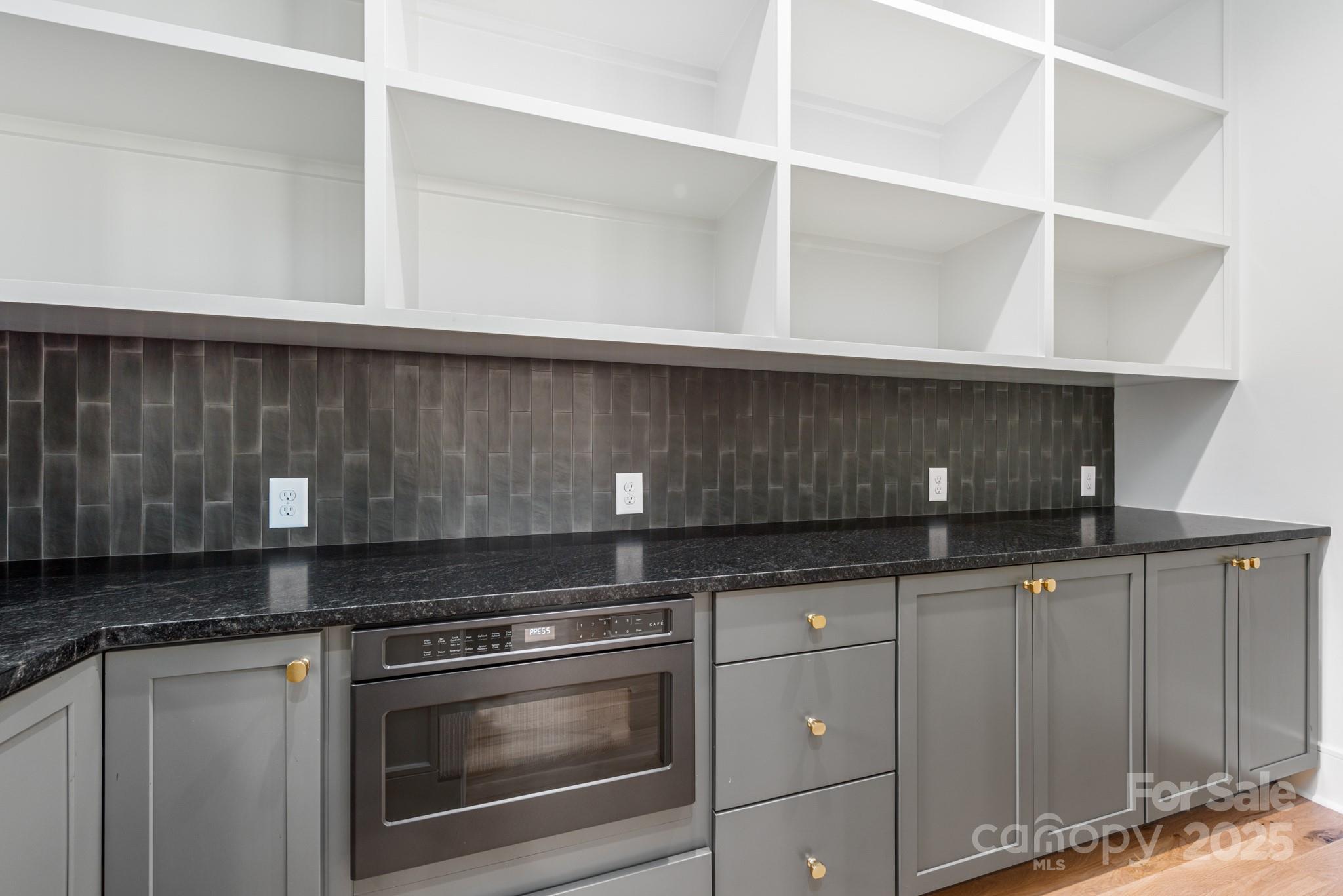 Oakhurst - Residential