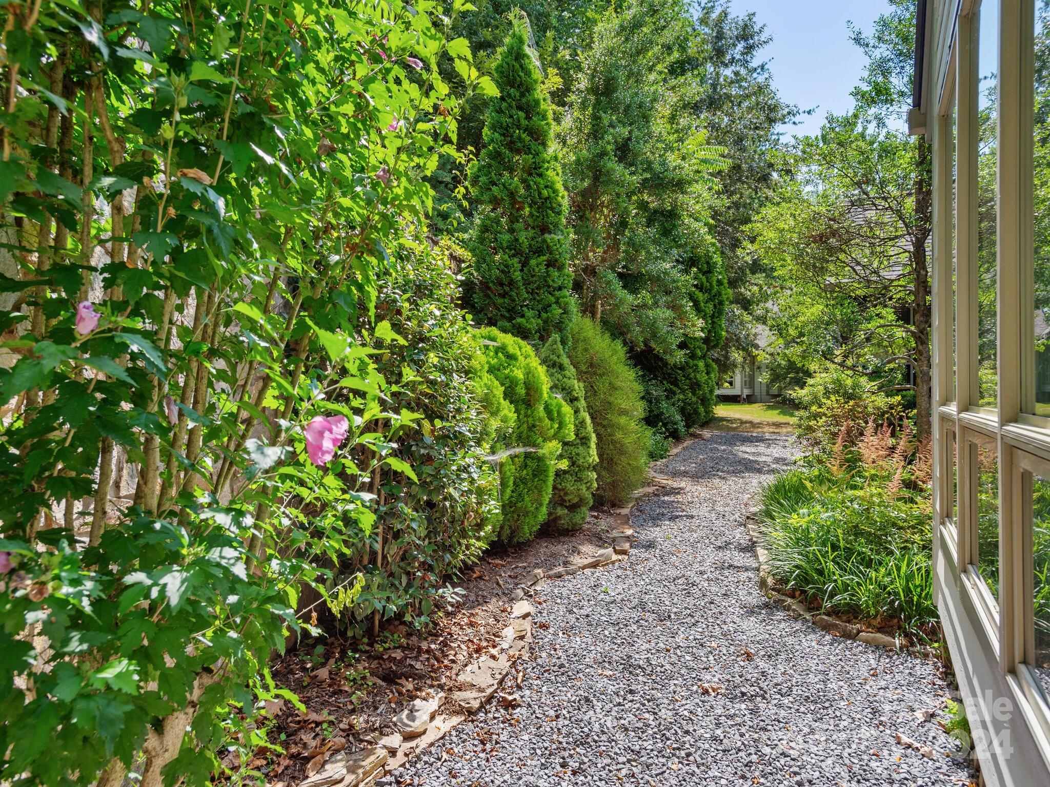 Viewpointe - Residential