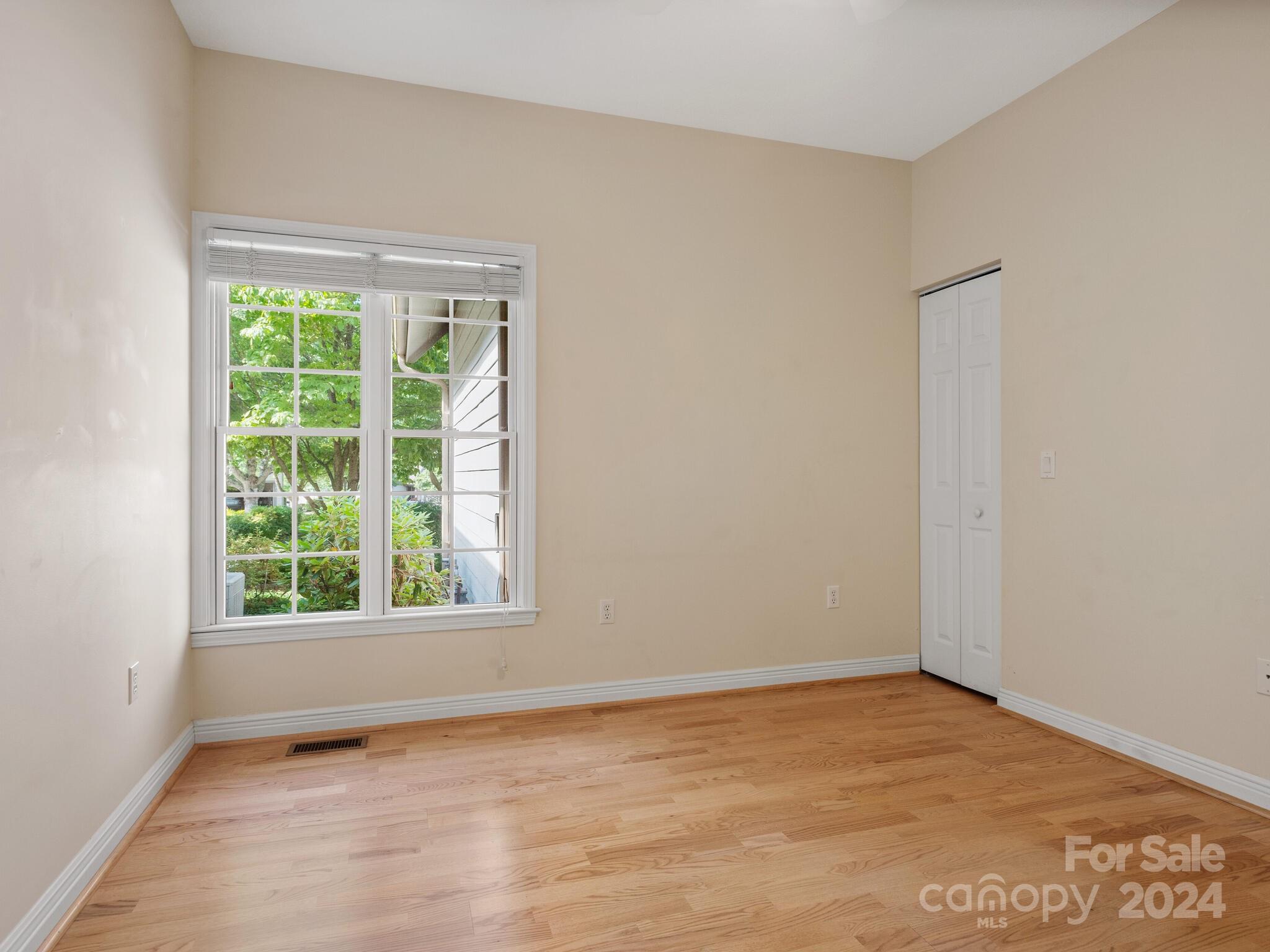 Viewpointe - Residential