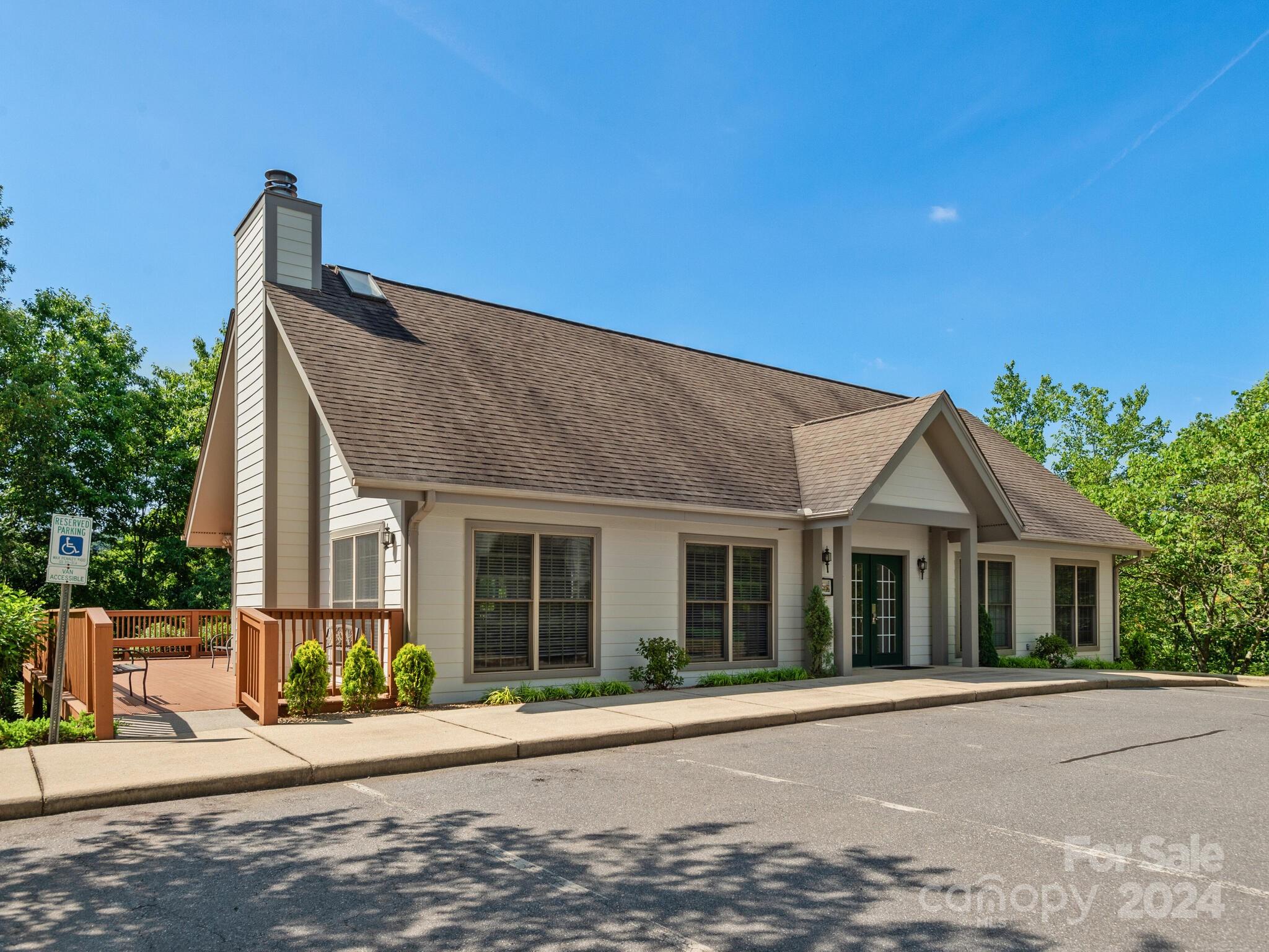 Viewpointe - Residential