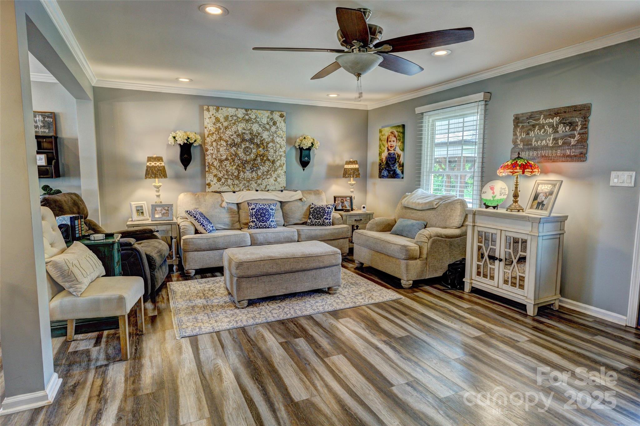 800 Sunset Road