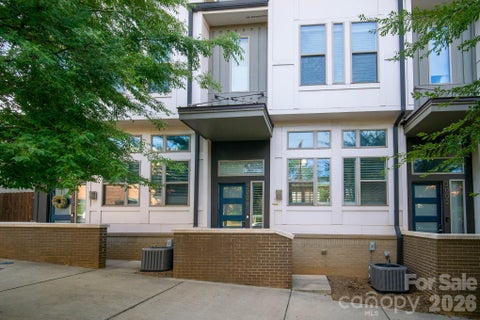 Photo of 2006 Hawkins Street, Charlotte, NC 28203 (MLS # 4389851)