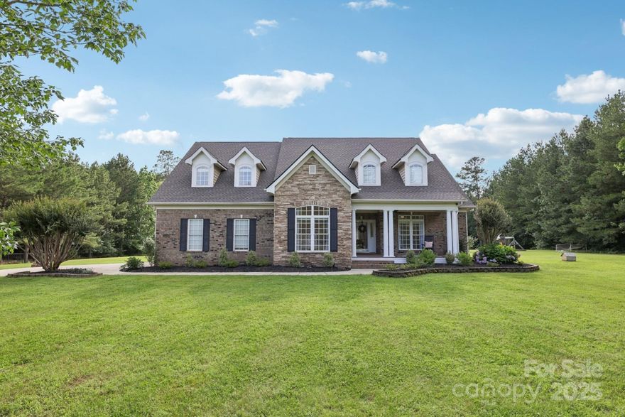 This fully renovated 4-br, 4-bath home boasts a seamless blend of modern luxury & timeless charm!   It sits on a private 5 acres & features professional landscaping with timed irrigation, dusk-detecting lighting, & a 24x17 gazebo equipped with lighting, a ceiling fan, & extra outlets.  The gourmet kitchen is a chef's dream with a huge island that seats 6, pendant lights, quartz countertops, a ZLine gas stove w/ hood, & even a hidden walk-in pantry! Other unique features in the home include built-in wardrobes in the loft, the fireplace in the primary bedroom, & a HUGE laundry room.  Ask us for the full list of updates ~ There are too many to list here!  This one is truly a rare find!!

** Buyers can work with our preferred lender & choose a 1% rate buydown OR $3500 in concessions!