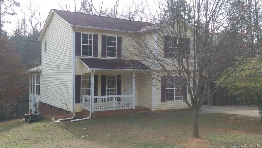 Great home priced well below tax value!  This one will not be for sale very long.  Please note that the correct address is 201 Olde Coach Lane, "Old" is what is in Realist but it is incorrect.