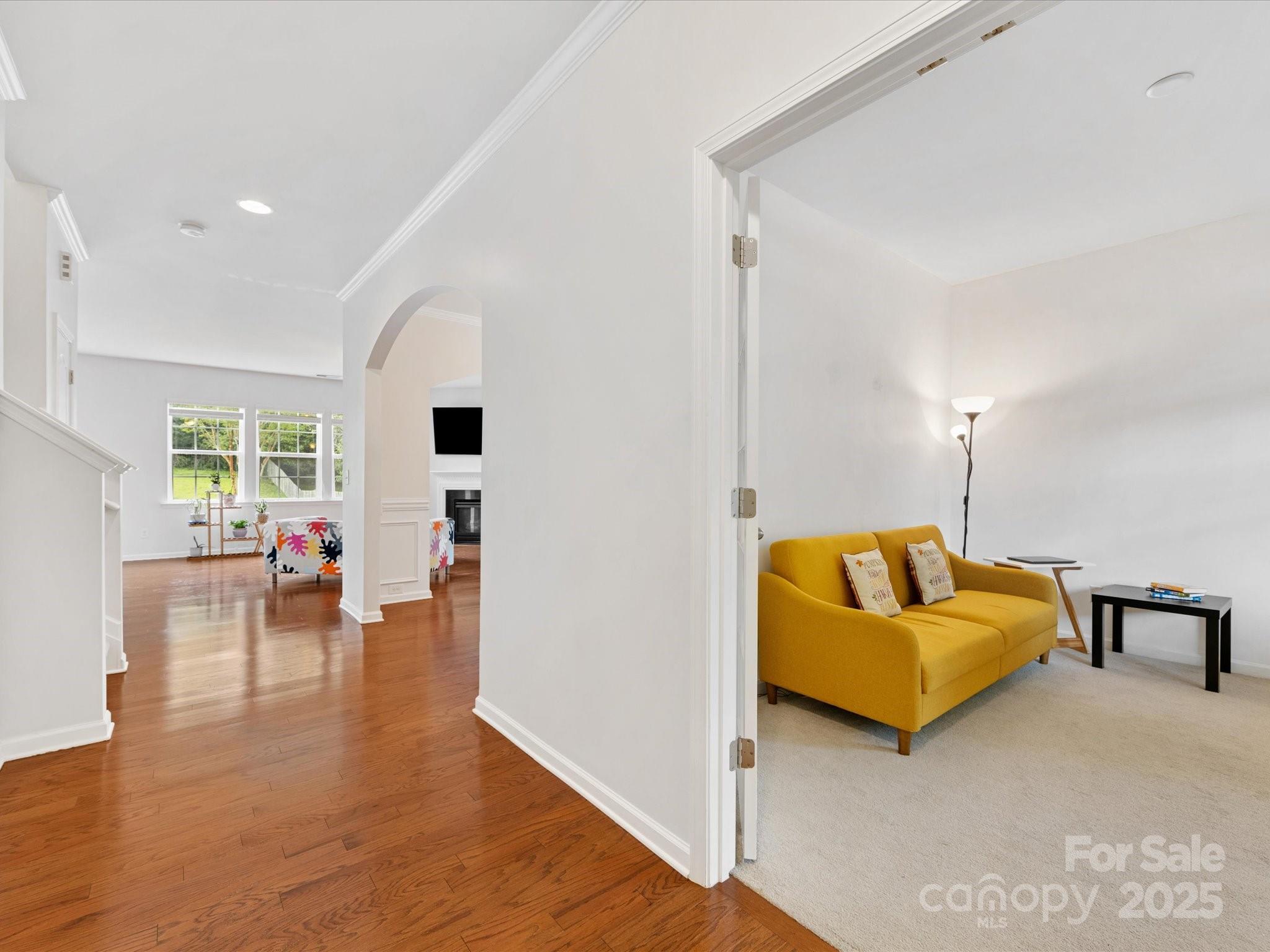 5918 Kelyn Hills Drive