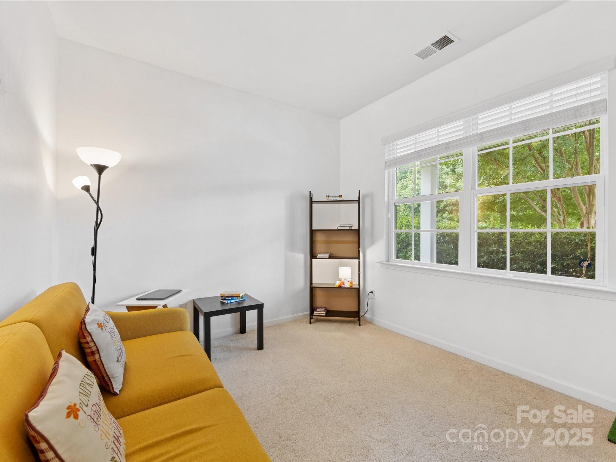 5918 Kelyn Hills Drive