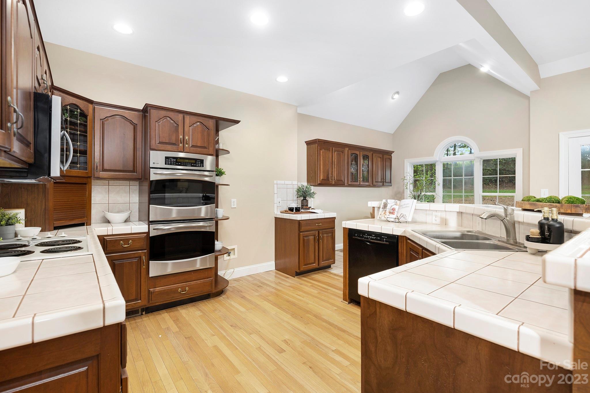 Huntington Farms - Residential