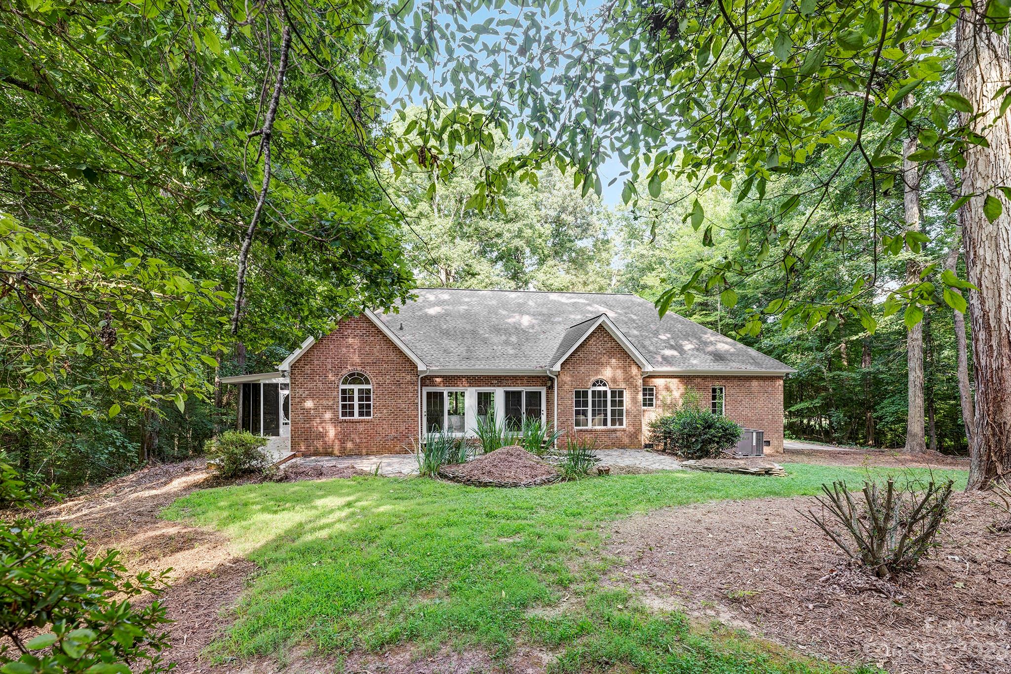 Huntington Farms - Residential