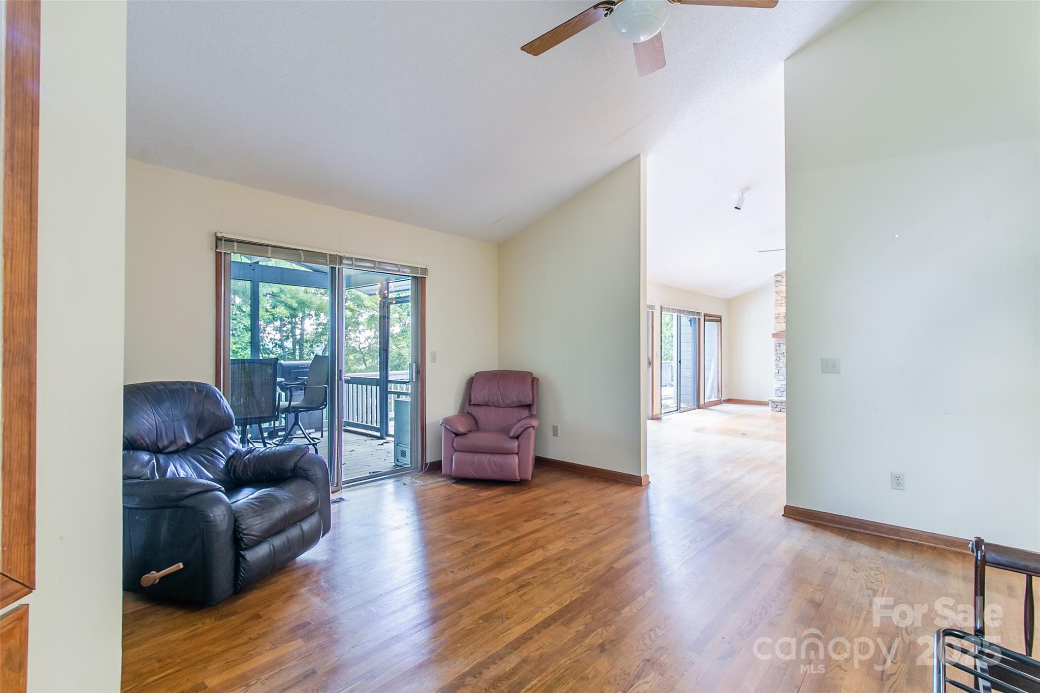 Connestee Falls - Residential