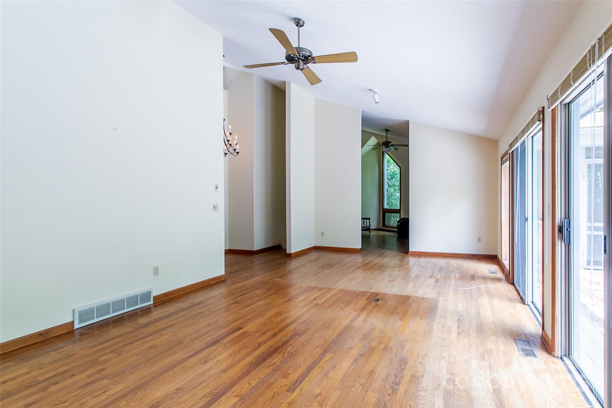 Connestee Falls - Residential