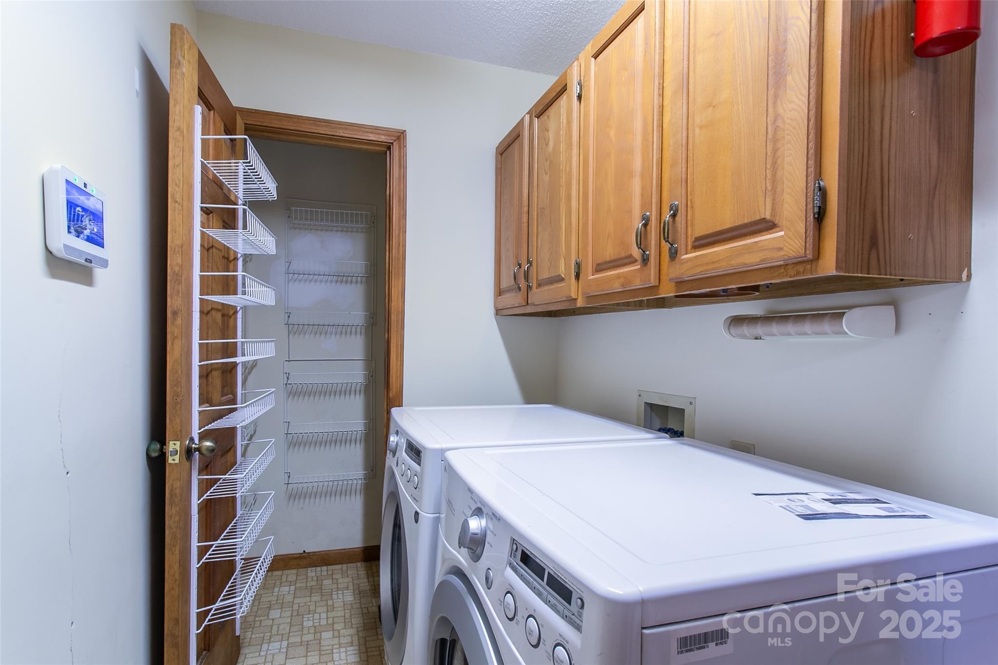 Connestee Falls - Residential