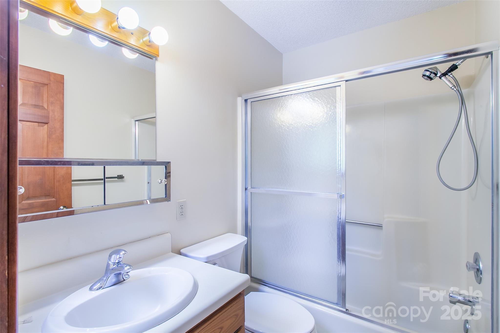 Connestee Falls - Residential