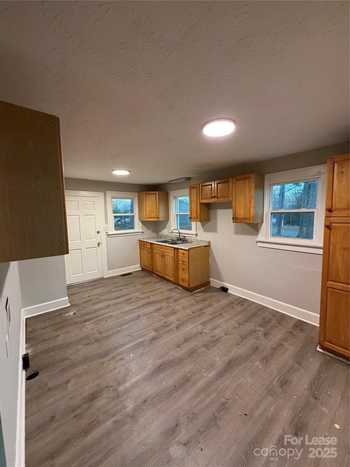 530 N Mulberry Street