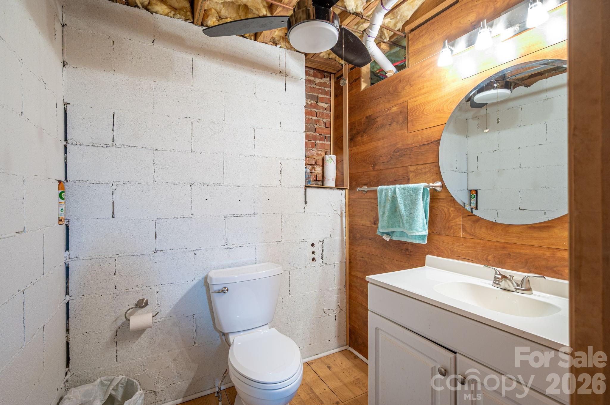 Leewood Acres - Residential