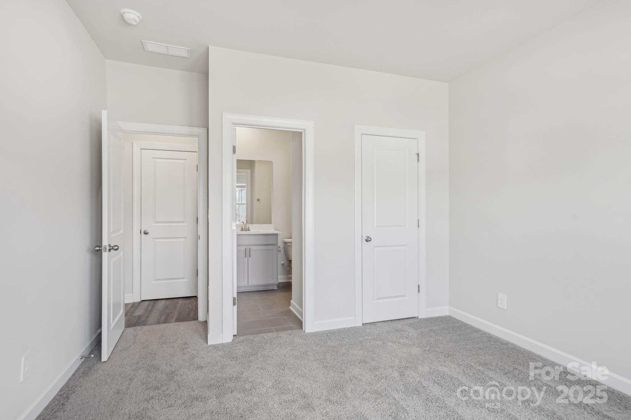 142 Satchel Court