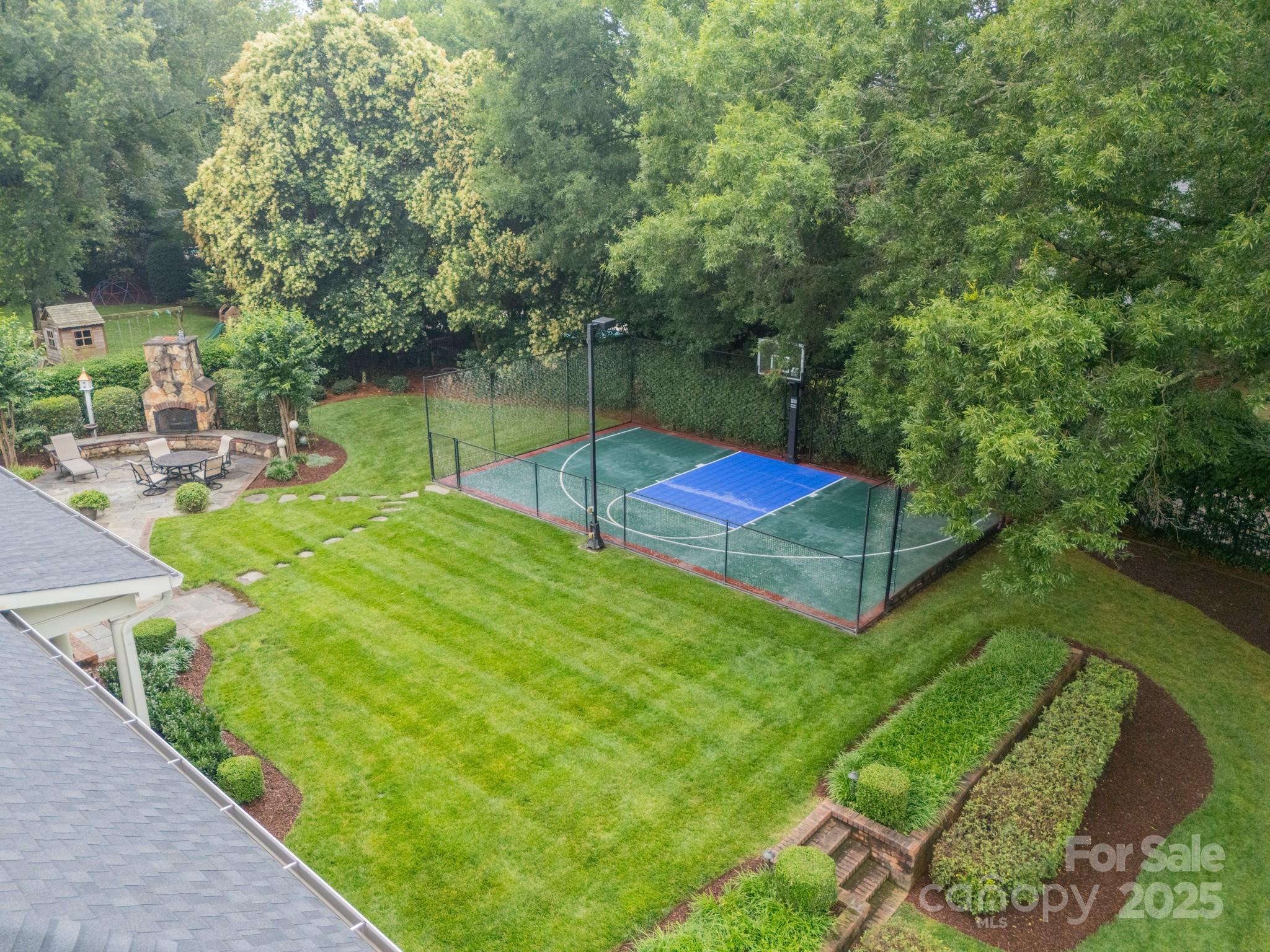 Deering Oaks - Residential