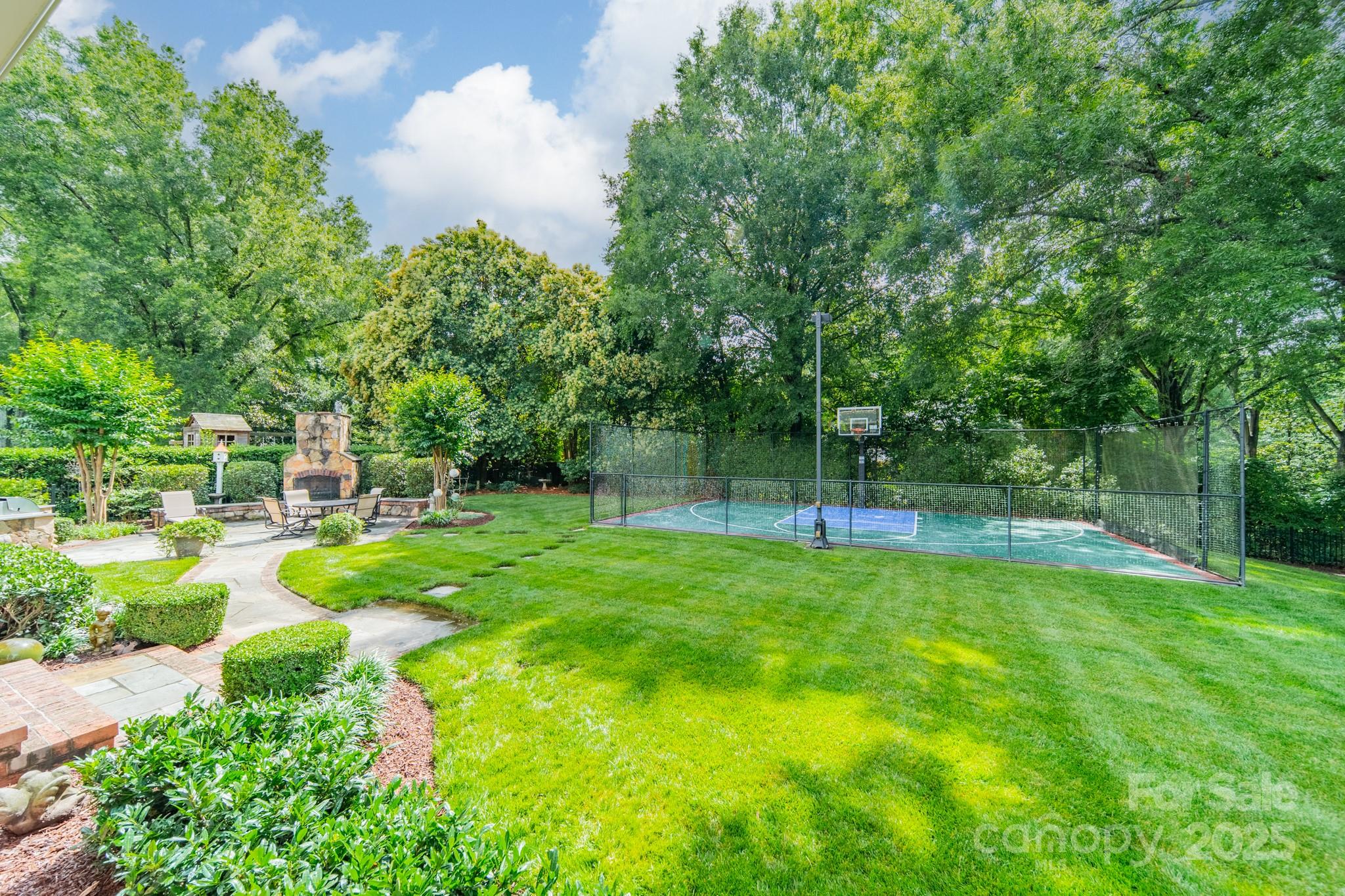 Deering Oaks - Residential