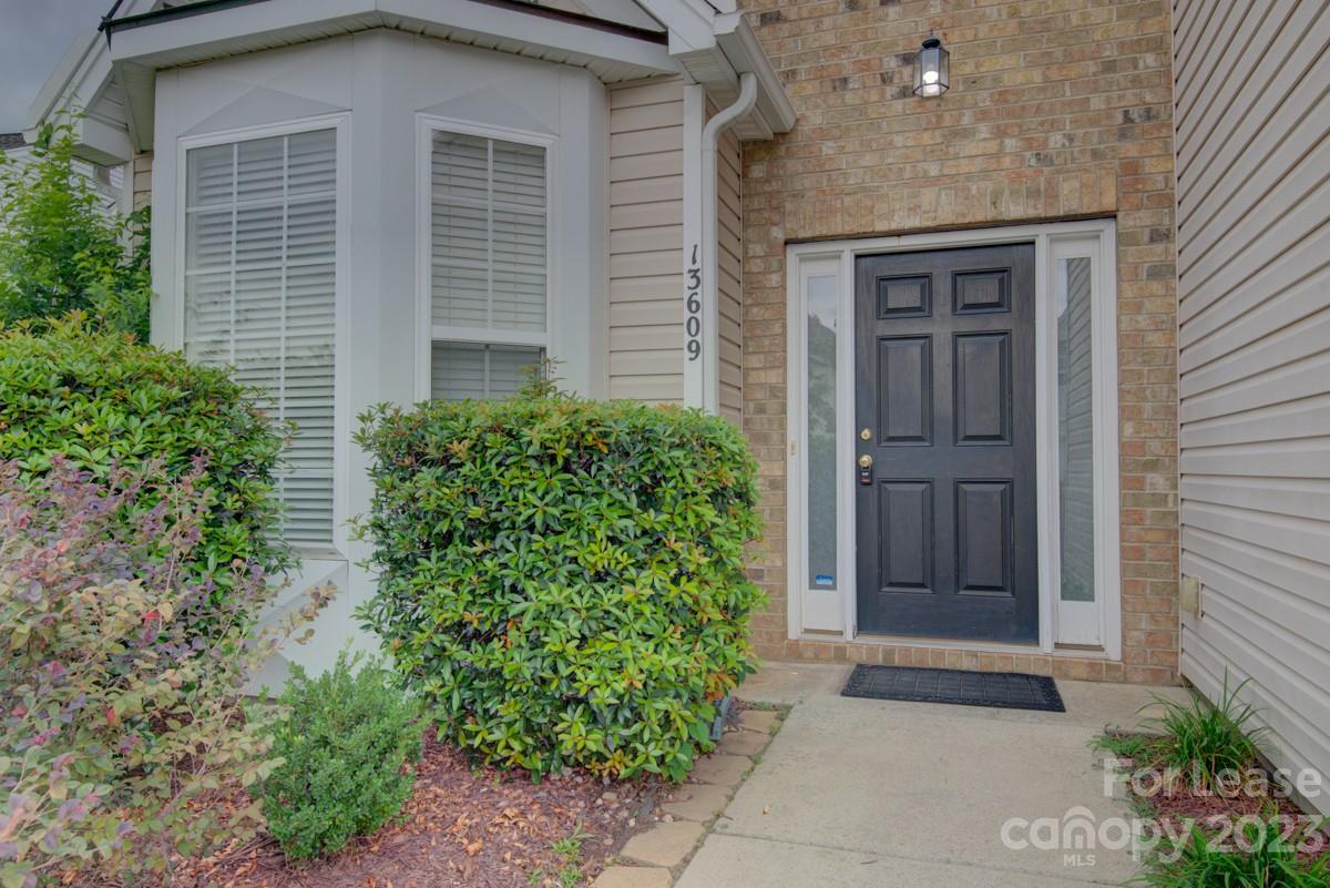 Huntington Forest - Residential Lease