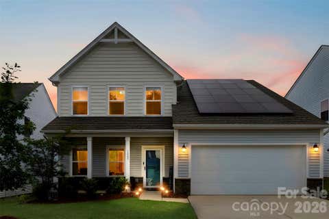Photo of 3009 Pinehills Way, Mount Holly, NC 28120 (MLS # 4388074)