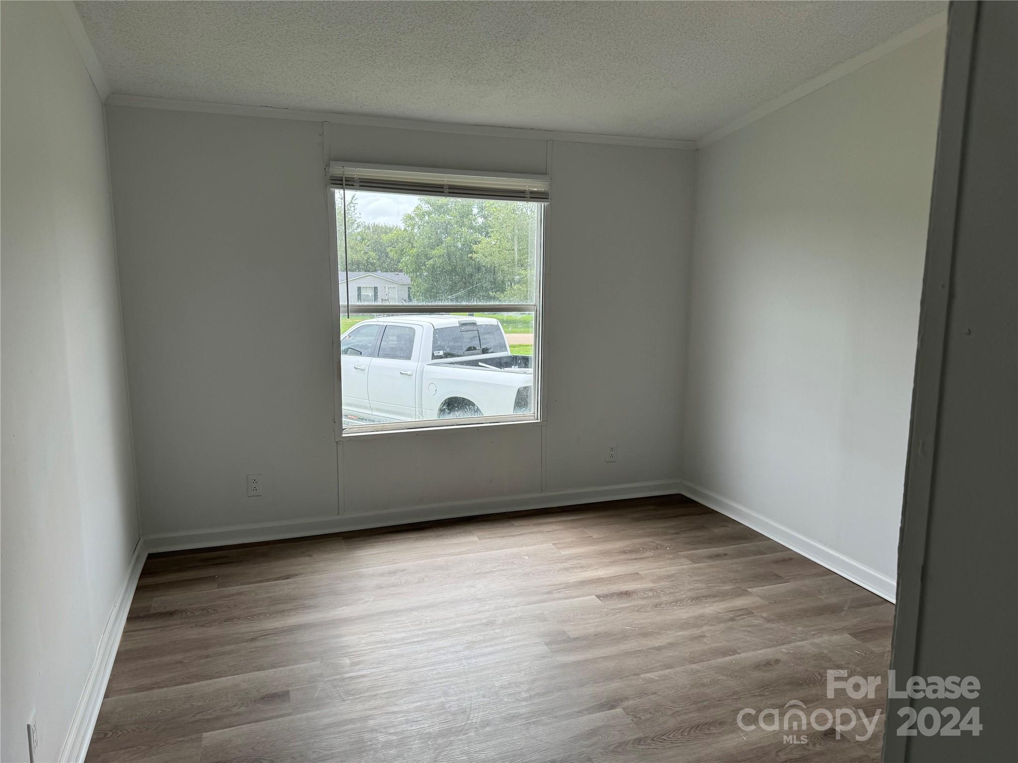 Woodland Acres - Residential Lease