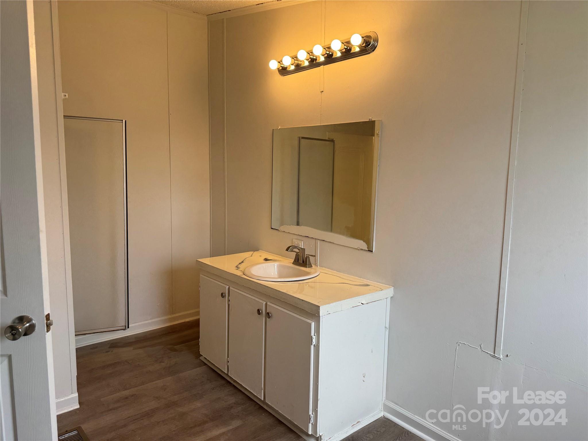 Woodland Acres - Residential Lease