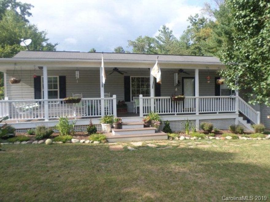 Beautifully maintained 3 bedroom, 2.5 math ranch home in the Silver Creek area. Great mountain views from the large covered front porch. Located minutes away from the Silver Creek Plantation and Silver Creek Winery. In the back of the home there is a roomy deck with a second level that partially surrounds an above ground pool. Inside there is no shortage of space with over 1800 sq feet on the main level. The master bedroom has a full bath and is located across the living room from the 2 other bedrooms for added privacy. The kitchen, with granite counter-tops and tile back-splash, opens into the dining room, which flows nicely through an archway to a second living room area. Equipped with a gas fireplace, this room is sure to be opular on cold winter days. While there is obviously a lot to say about this home there is even more to see!