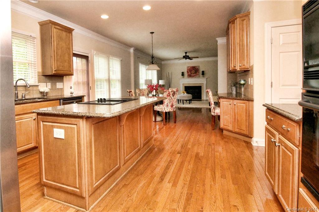 The Glen At Wesley Oaks - Residential