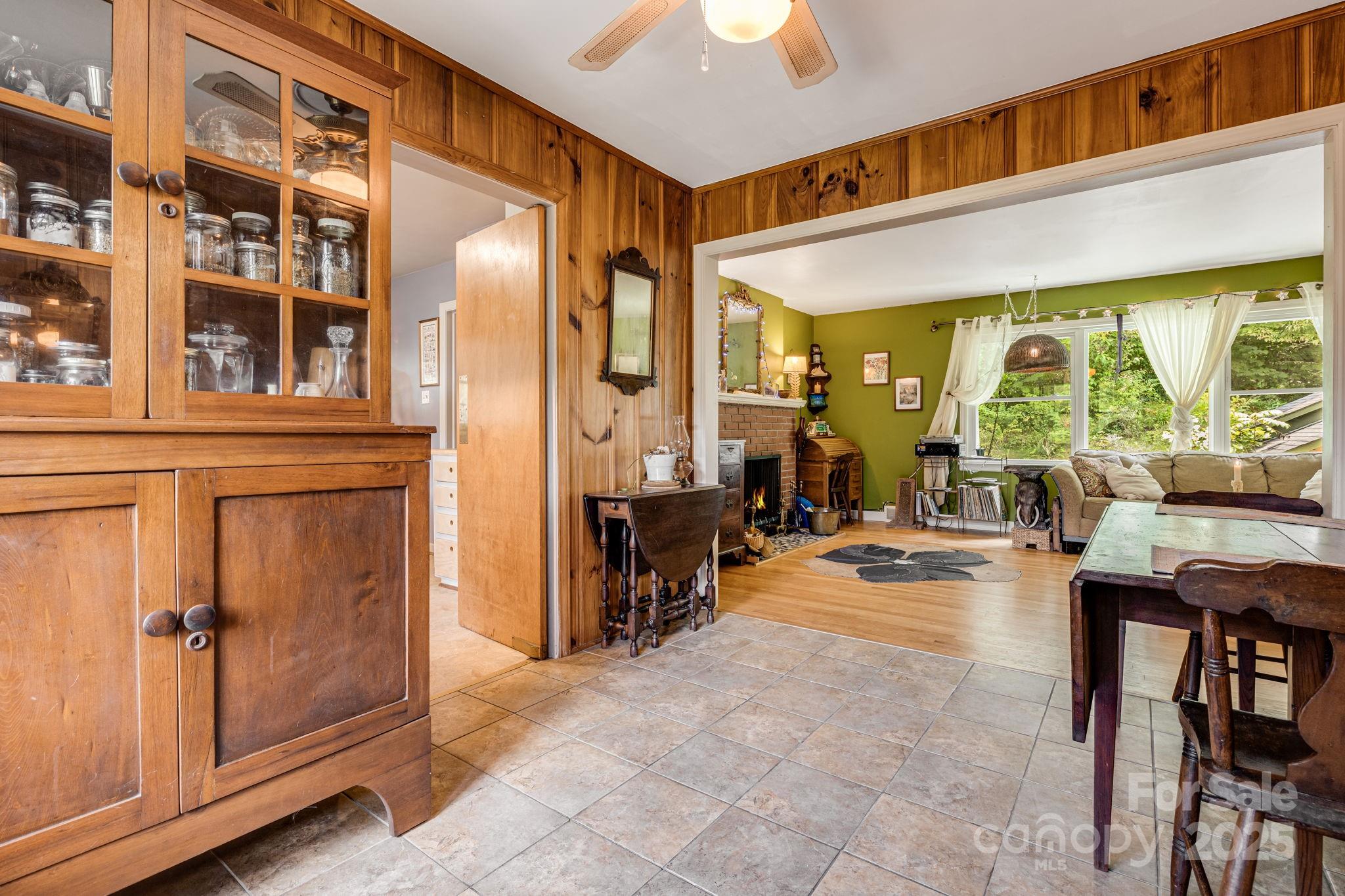 1115 Bee Tree Road