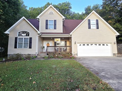 4130 Oakmont Lane Hickory NC 28602