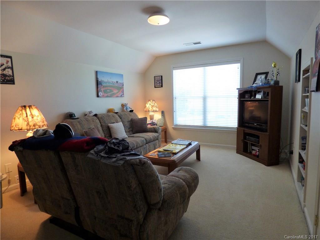 Highland Creek - Residential