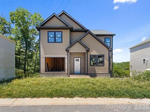 Photo of 914 Newport Court, Asheville, NC 28806 (MLS # 4400786)