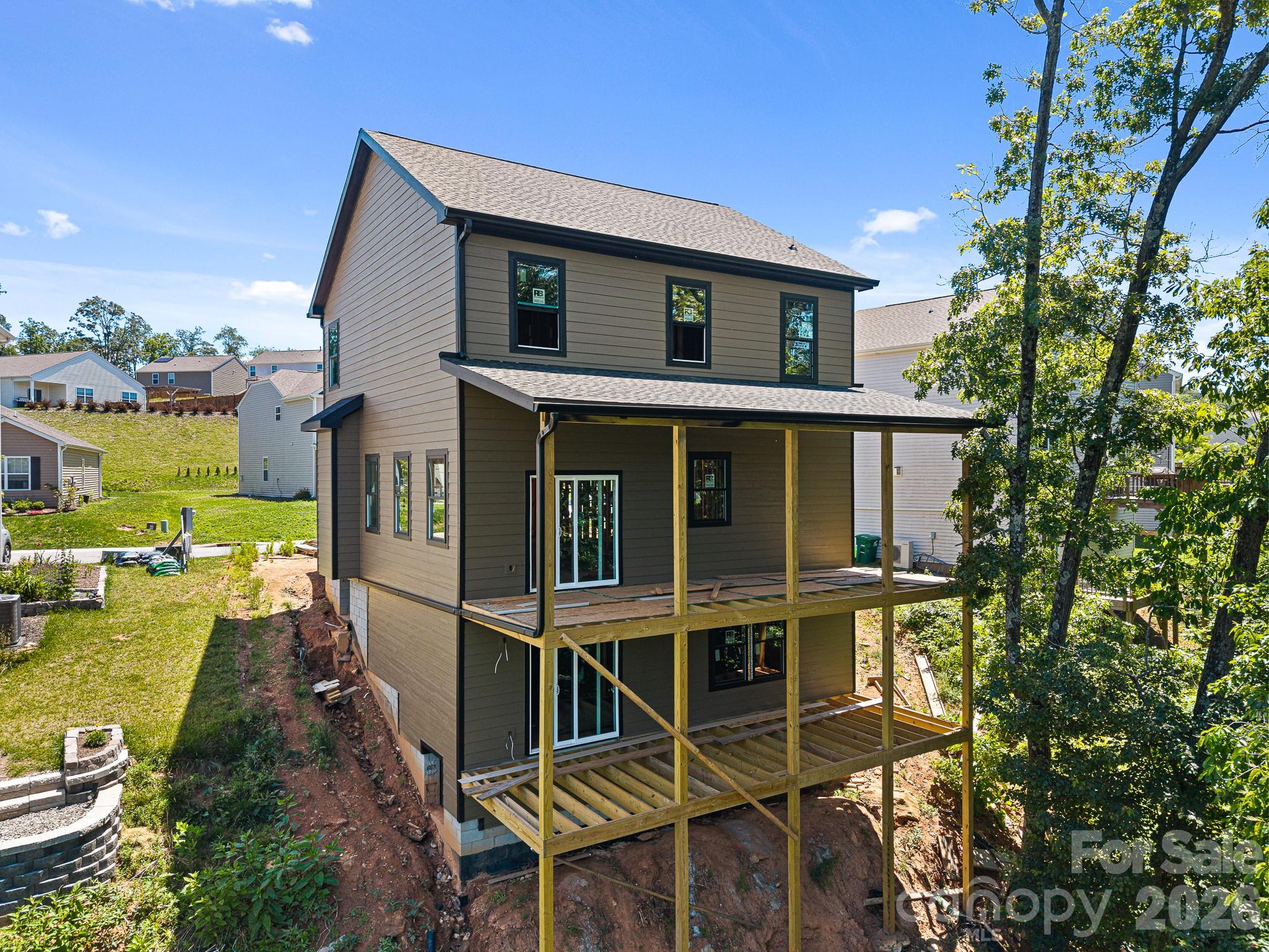 914 Newport Court