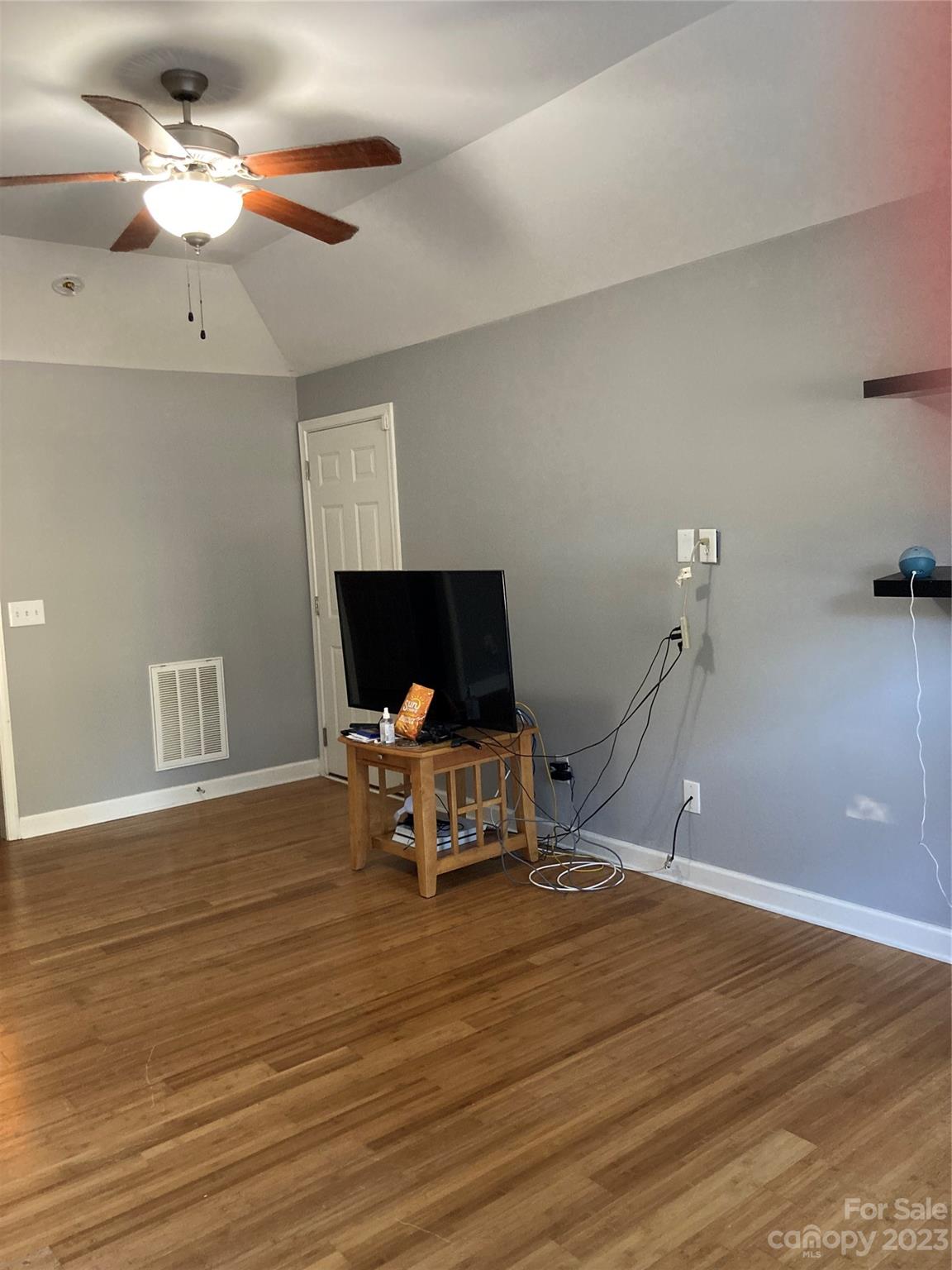 WOODTRACE - Residential