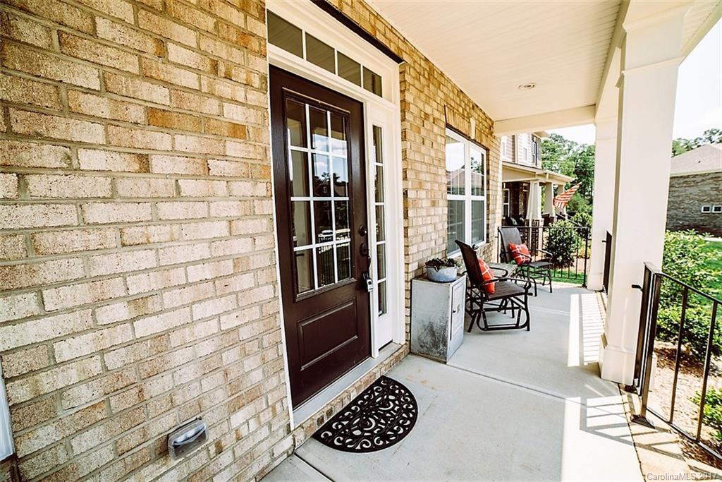 River Lake - Residential