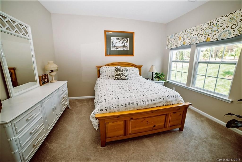 River Lake - Residential