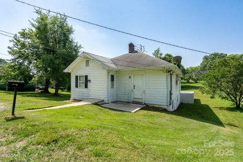 711 Wood Street Albemarle NC 28001
