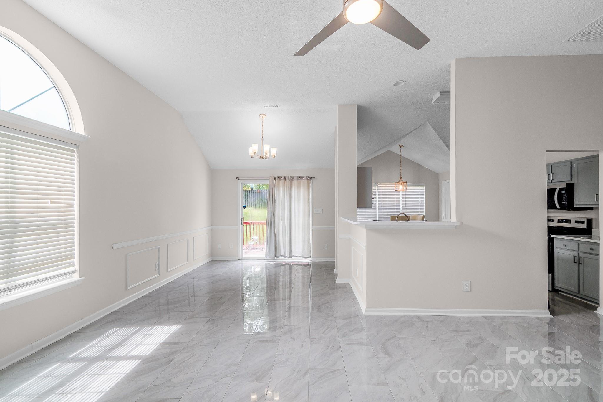 8123 Vermilion Drive