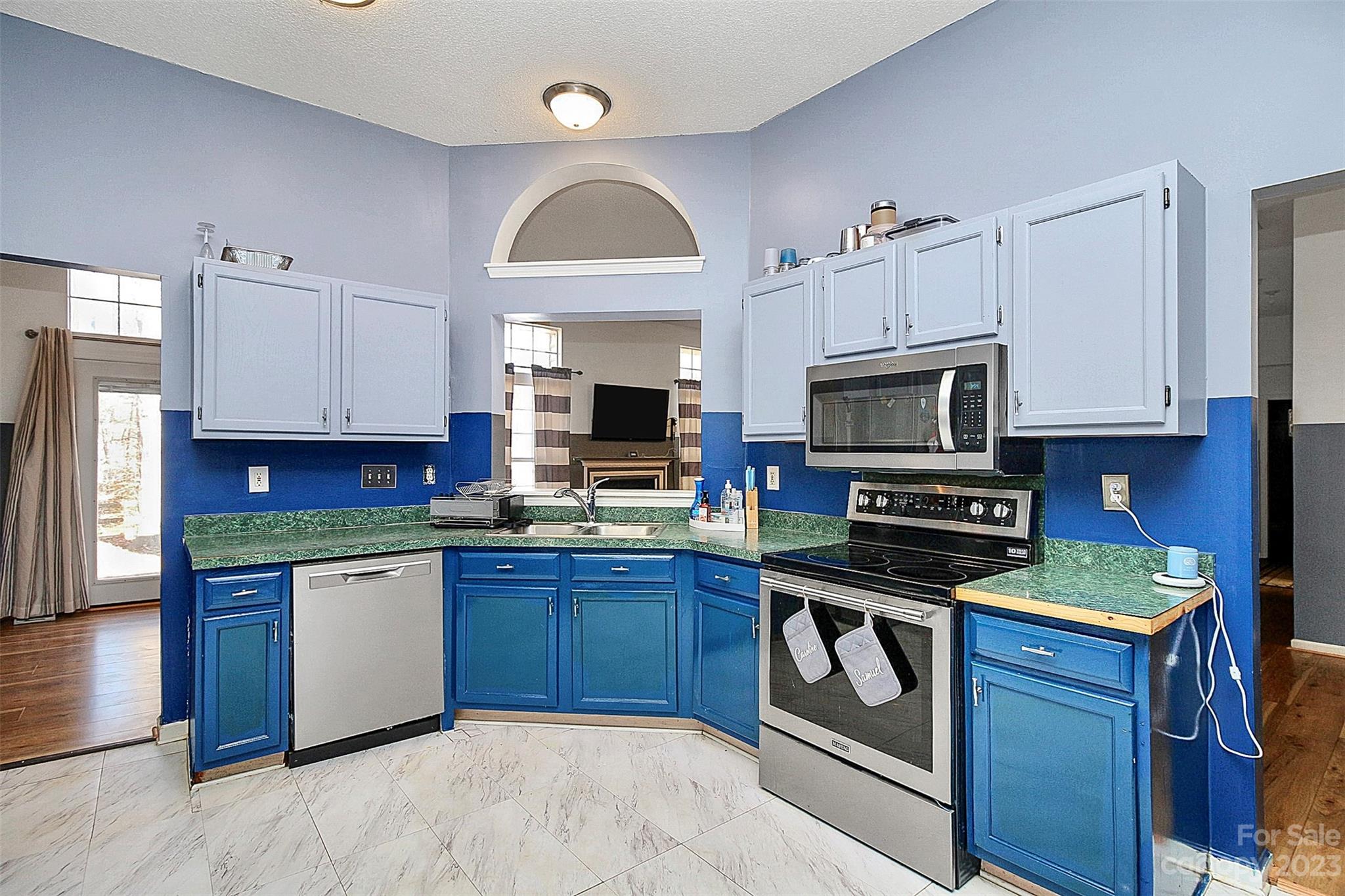 Hubbard Woods - Residential