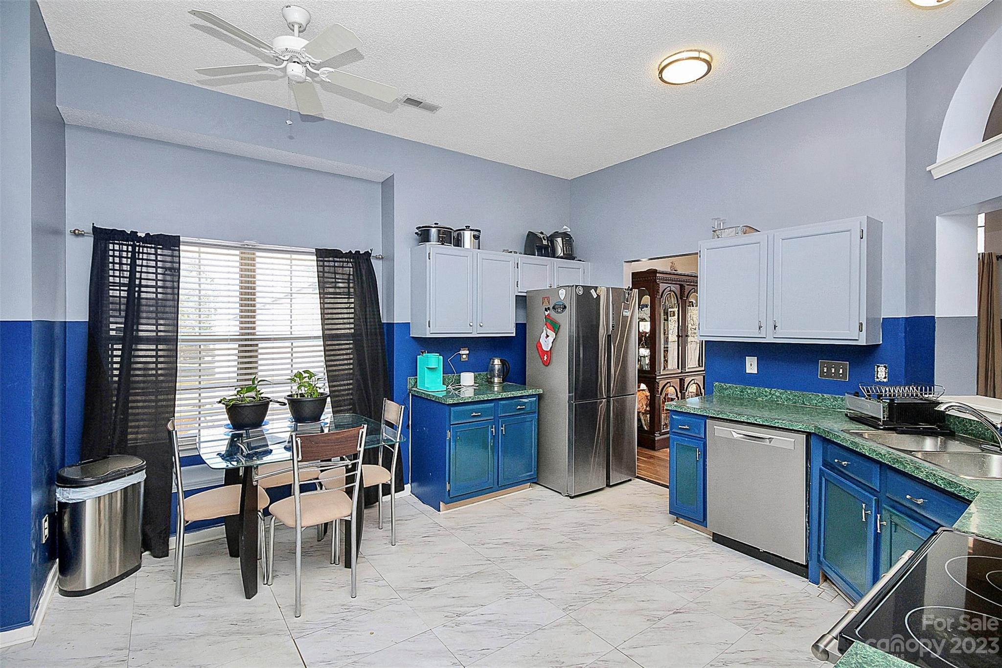 Hubbard Woods - Residential