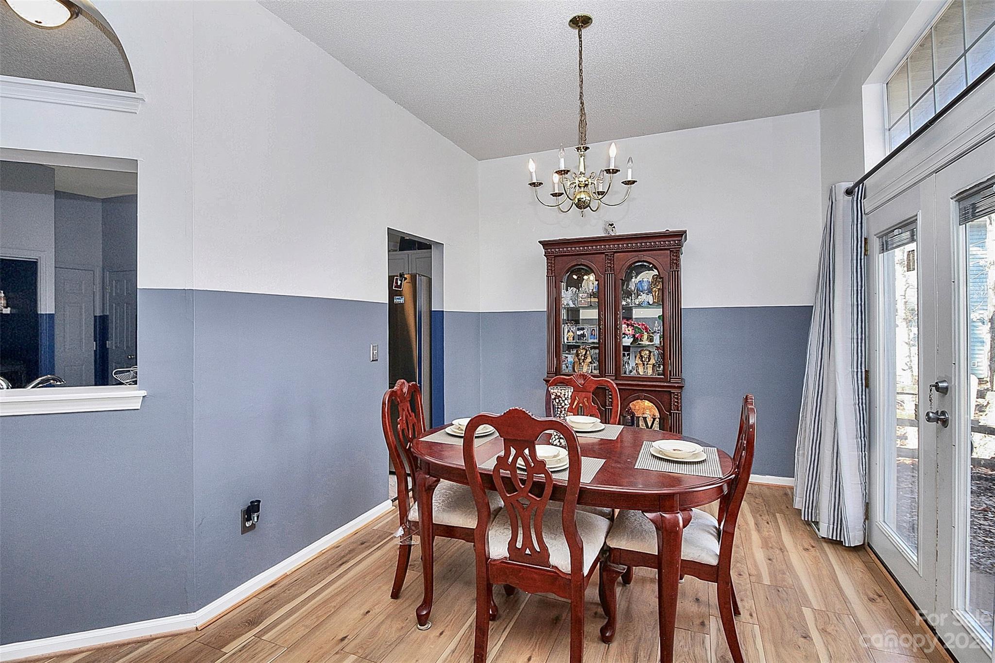 Hubbard Woods - Residential