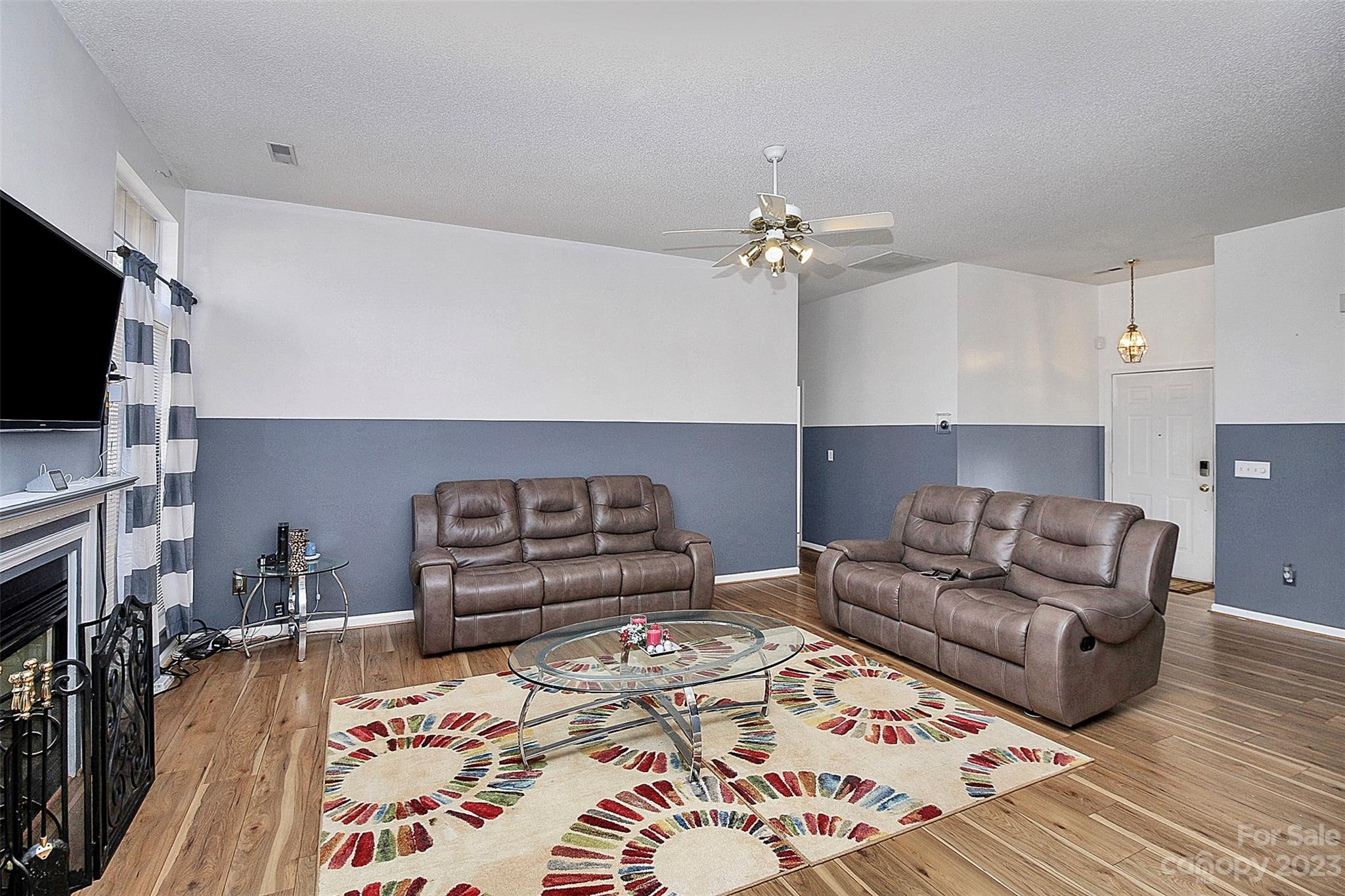 Hubbard Woods - Residential