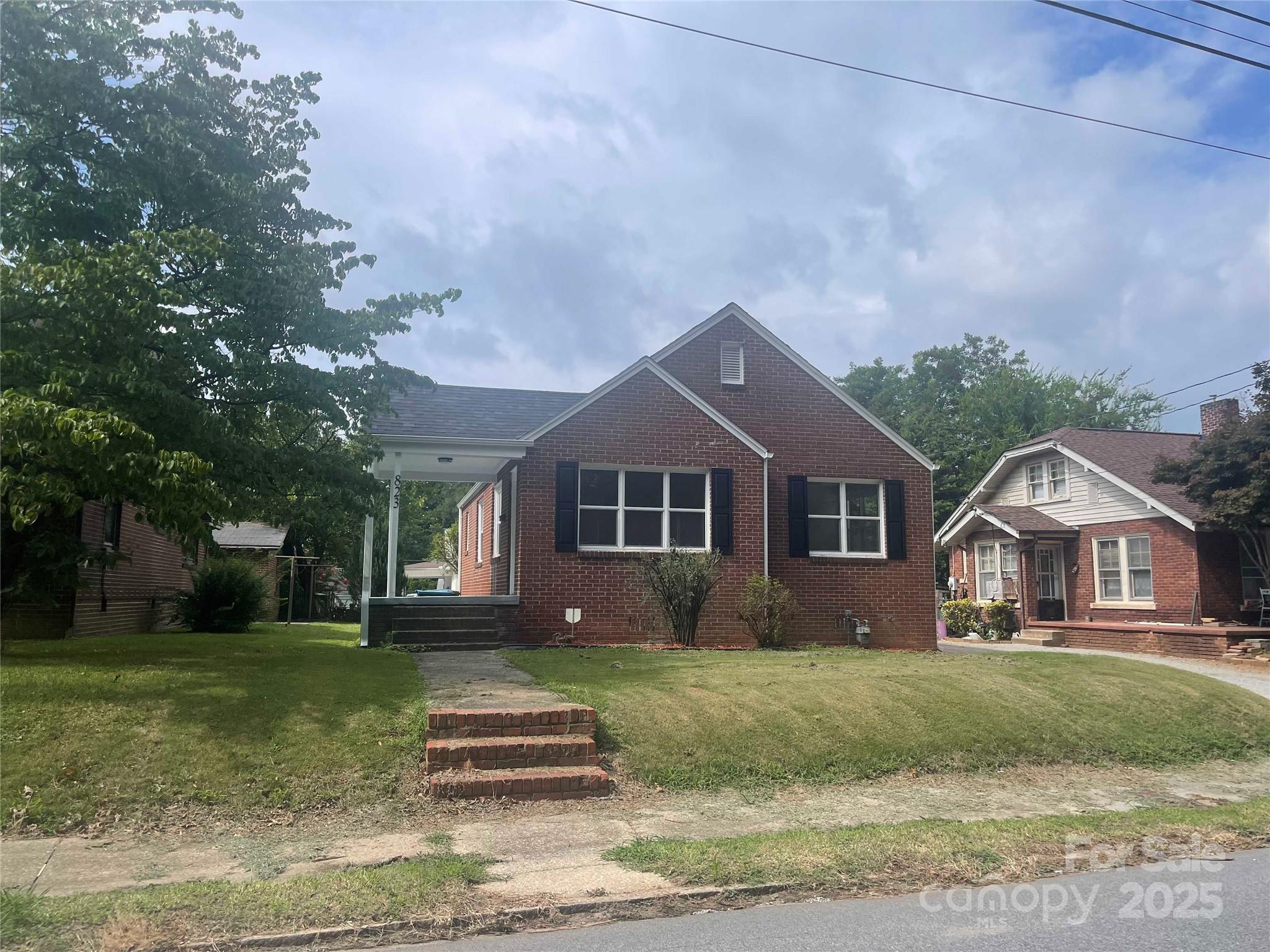 823 Lincolnton Road