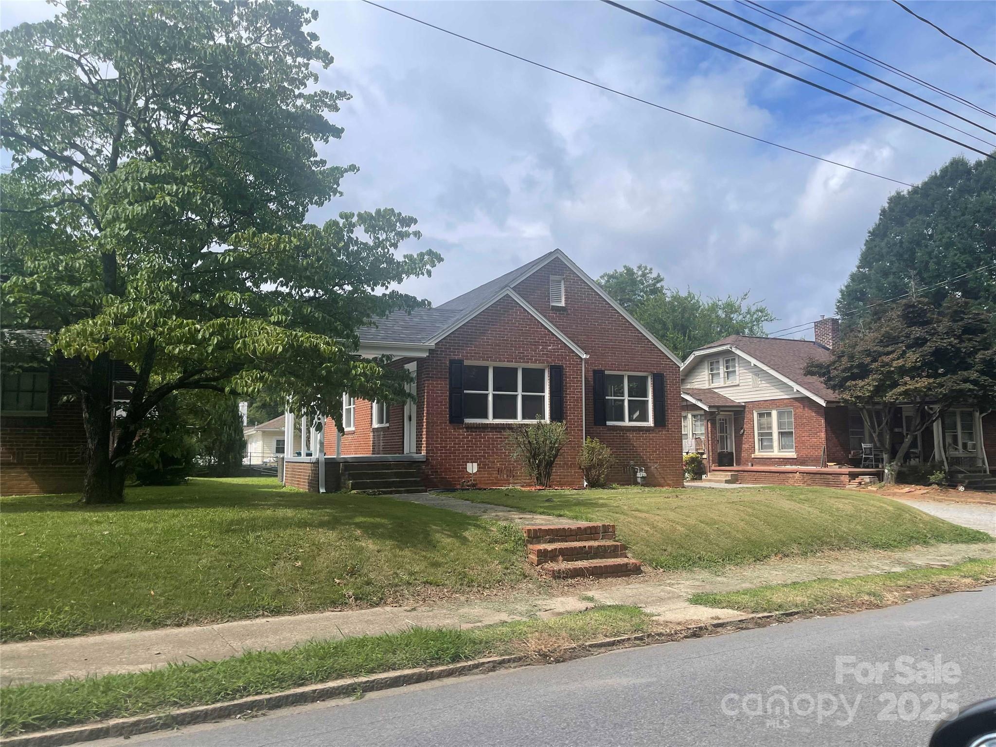 823 Lincolnton Road