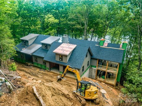 95 Cardinal Trace Lake Toxaway NC 28747
