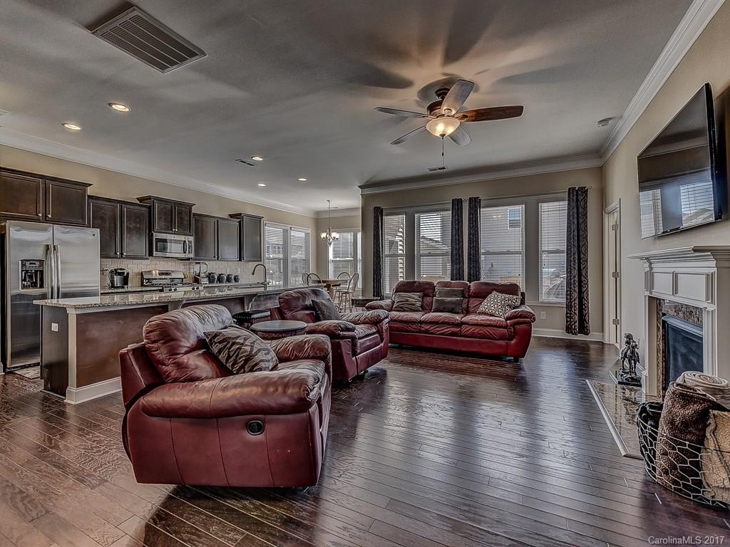 Brandon Oaks - Residential