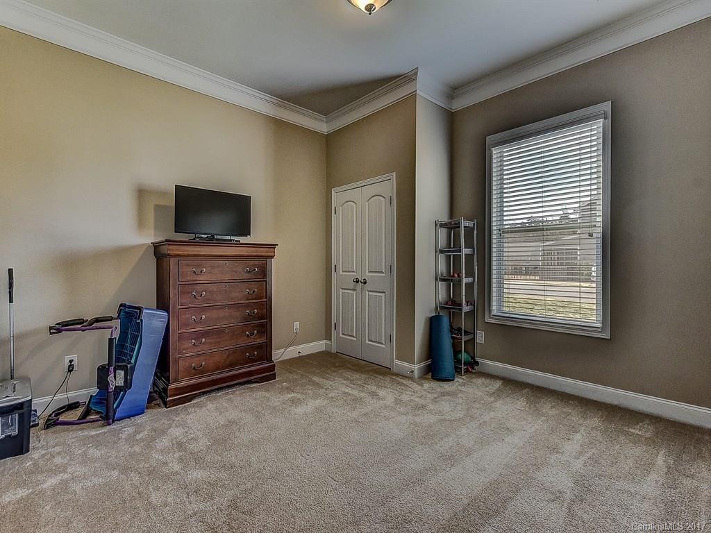 Brandon Oaks - Residential